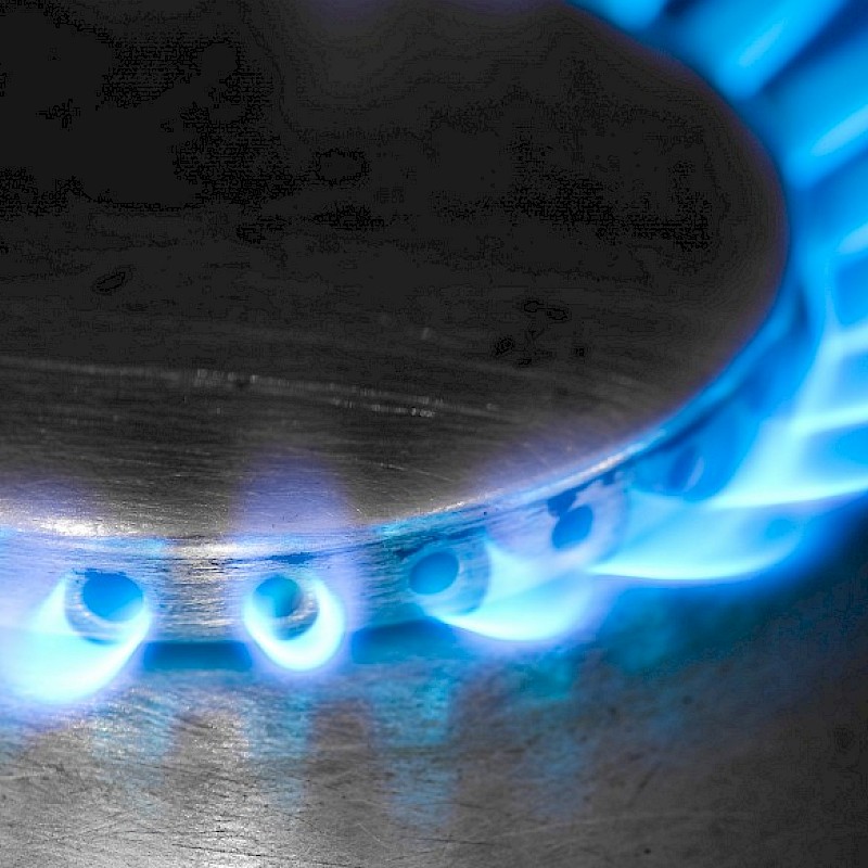 Gas burner with healthy flame