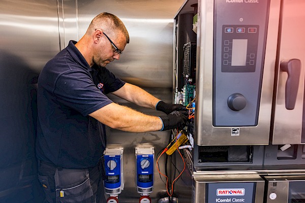 Catering Equipment Repair & Maintenance at Catercall Ltd for Commercial Kitchens
